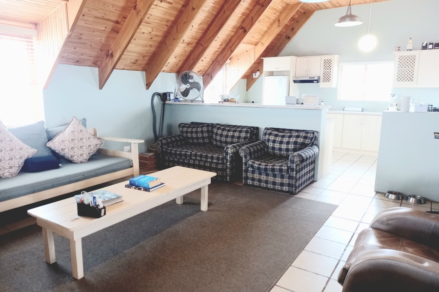 6 Bedroom Property for Sale in Jacobsbaai Western Cape